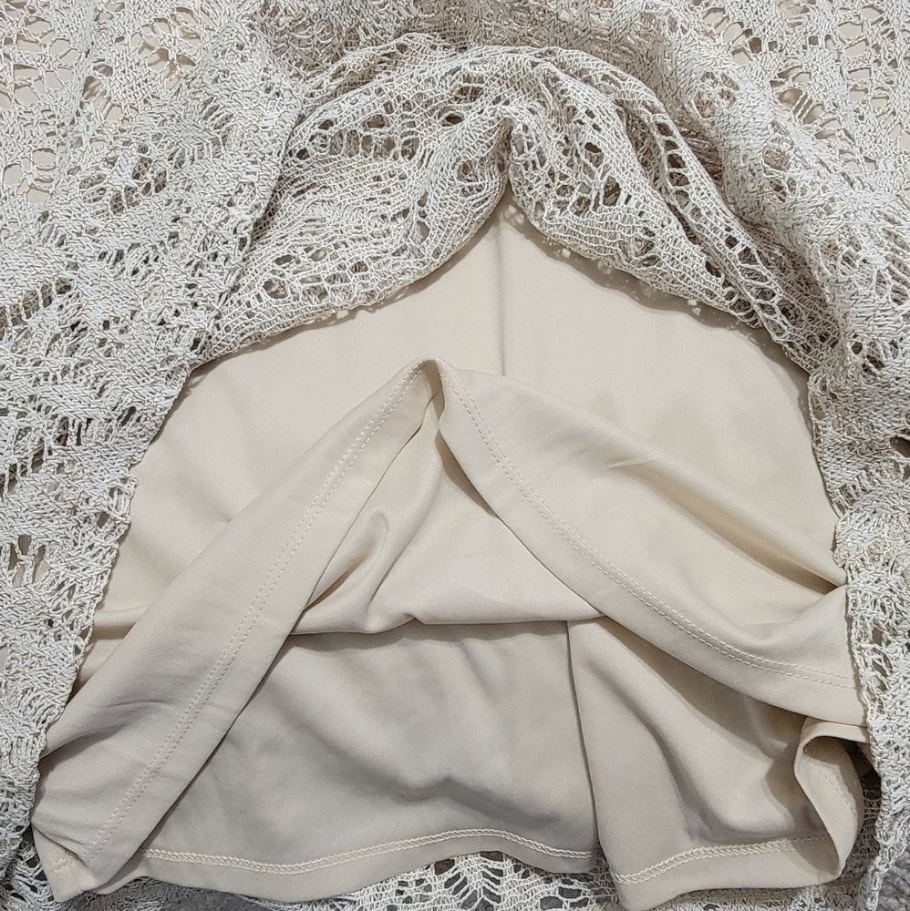 London Times Oatmeal Colored Lace Over Sleeveless Maxi Dress 6. - Picture 7 of 15
